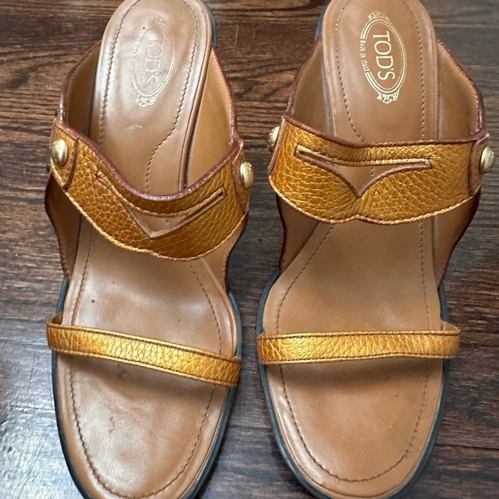 GUC Designer TOD’S designer sandals